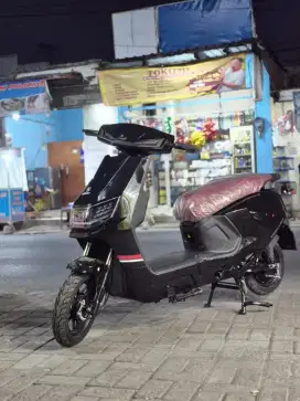 PROMO SEPEDA LISTRIK TERBARU EXOTIC VARILUX SR BISA KREDIT TANPA DP