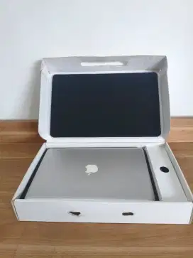 Macbook Pro 2012 13 I5 Second Garansi Fullset