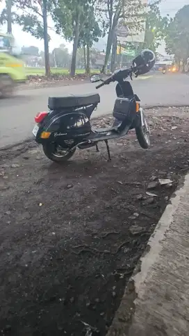 DiJual Cepat Vespa Exclusif 1998