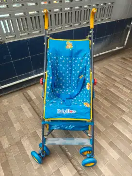 Stroller lipat baby does