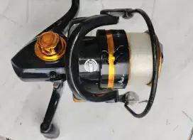 Reel Pancing Centro 3000