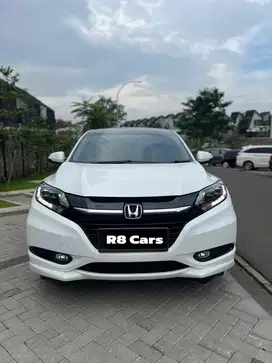 Honda HRV Prestige 1.8 Panoramic Sunroof 2016 Km Low