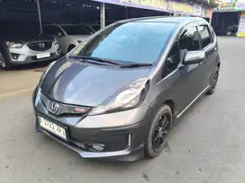 HONDA JAZZ RS GE8 MATIC 2013