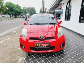 Dp 3juta. TOYOTA YARIS 2012 MT Merah