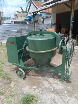 Jual Mesin Molen Beton Hercules Gentong 500liter Mulus Siap Pakai