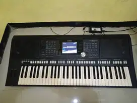 Keyboard Yamaha PSR S950 Mulus & Normal