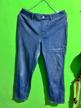 Celana legging jeans uniqlo