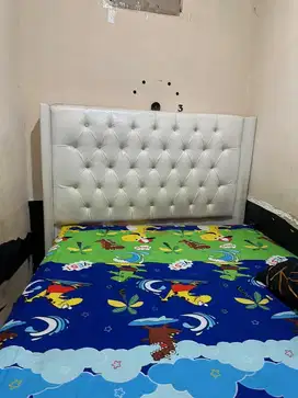 Divan uk 160x200