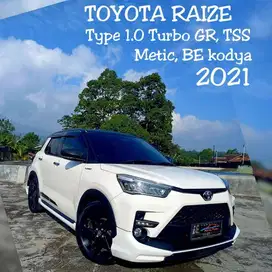 Raize 1.0 Turbo GR Sport TSS Two tone