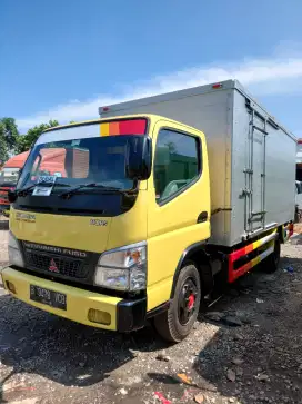 TRUK BOX MITSUBISHI/ COLT DIESEL FE 73 (4X2) MT LIGHT TRUCK BOX 2016