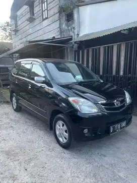 Avanza G matic 2011