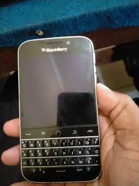 Jual hp blackberry Q20
