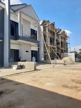 Rumah cluster siap huni SHM sudah Pecah lokasi dicipayung