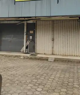 DISEWAKAN HADAP JALAN, STRATEGIS RUKO DI KEBON  JERUK