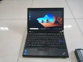 Laptop lenovo thinkpad x220 i5 ssd ngebut