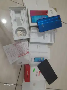 Dijual cepat aja nih hp oppo f9 dan realmi 2pro fullset