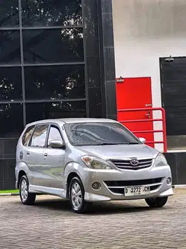 DP 19JT // TOYOTA AVANZA S 1.5 AT 2008