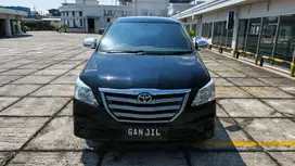 Toyota Kijang Innova 2015 Bensin