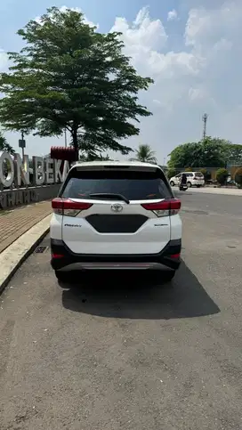 Toyata rush 2019 TRD sportivo metic