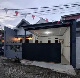 Rumah Cantik Bangunan Baru 8 Menit Ke Stasiun Purwokerto