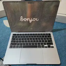 Apple MacBook Air 13 inch M4 16 / 512 Skyblue Garansi Digimap New