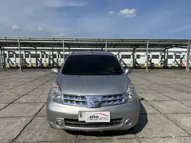Nissan Grand Livina 1.5 XV matic 2011