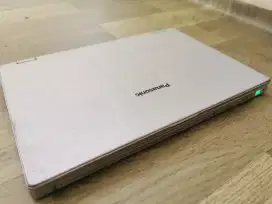 Laptop Panasonic CF AX3 ram 4 SSD 128gb