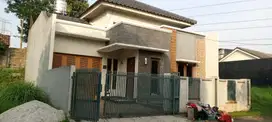 Jual rumah siap huni di cibubur country