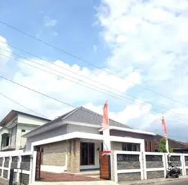 Dijual Rumah Hook Luas dekat Superindo Kotagede
