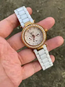 Jam tangan wanita alexandre christie