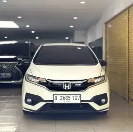 Honda Jazz RS 1.5 AT Putih
