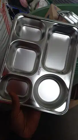 Food tray / ompreng