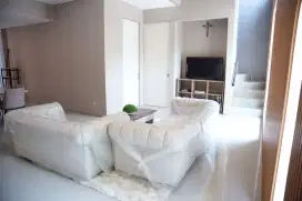 Turun Harga!!

DiJual Rumah Royal Residence Wiyung 
Cluster Greenwich