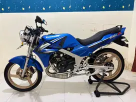 Kawasaki Ninja R 2013