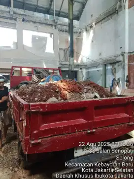 Jasa buang puing dan sampah proyek