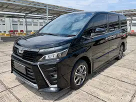 [LOW KM 42.000] TOYOTA VOXY 2.0 AT 2019 HITAM ISTIMEWA TT 2020