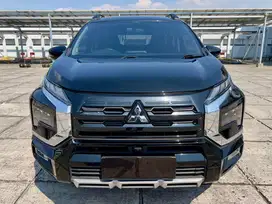 [LOW KM] XPANDER CROSS PREMIUM PACKAGE AT 2023 HITAM ISTIMEWA TT 2024