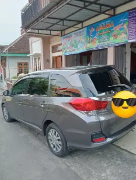 Mobilio E prestige A/T pajak baru