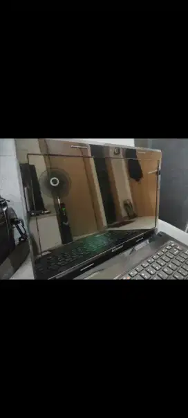 Laptop lenovo i5 G470