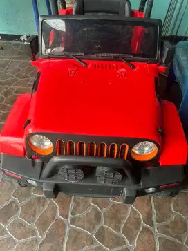 Mobil listrik anak