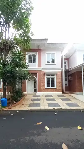 Trimezia Gading Serpong