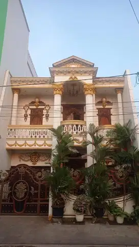 DIJUAL CEPAT RUMAH MURAH 3 LANTAI AKSES DEPAN BELAKANG