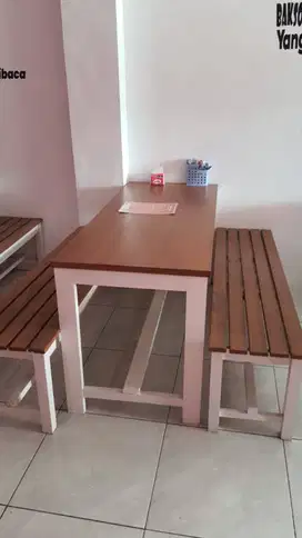 Meja Panjang & 2 Kursi Panjang Sepaket