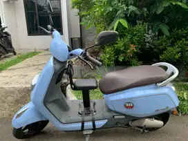 SEPEDA LISTRIK UWINFLY