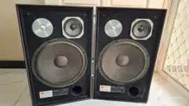 Jbl  model L 166  usa
