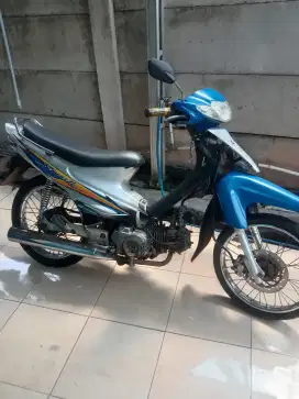 DIJUAL CEPAT MOTOR SUZUKI SMASH 2005