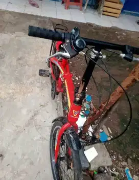 Sepeda lipat masih bagus jual santai aja