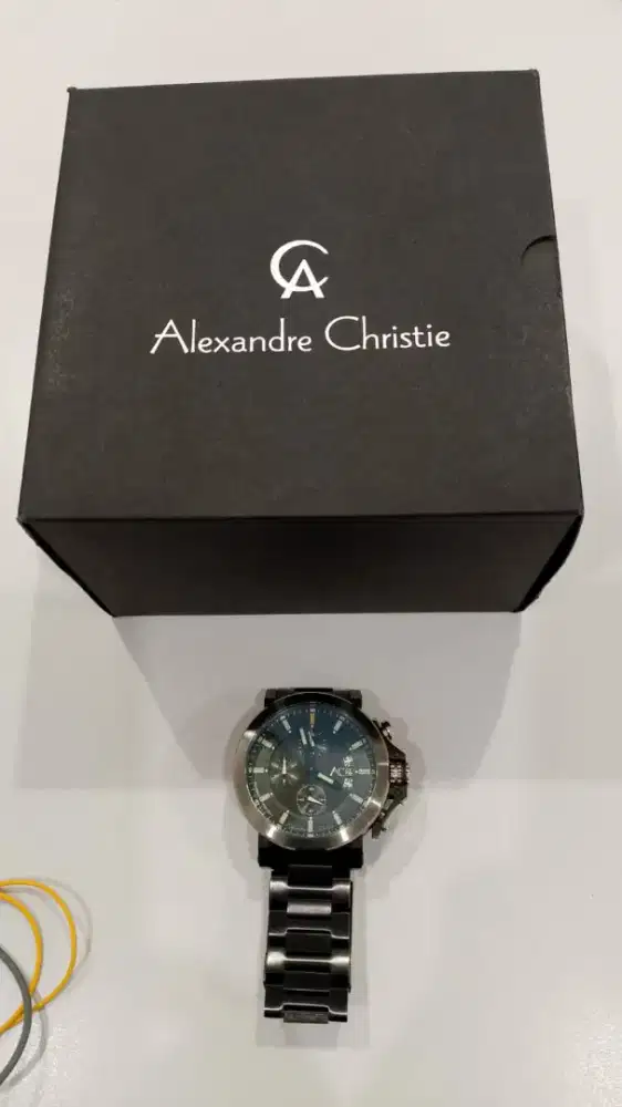 Jam Tangan dan Sepatu original