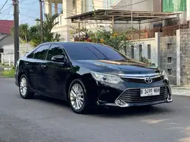 Toyota Camry 2.5 V AT 2015
