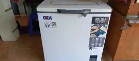 Freezer 210L Merk GEA kondisi masih bagus